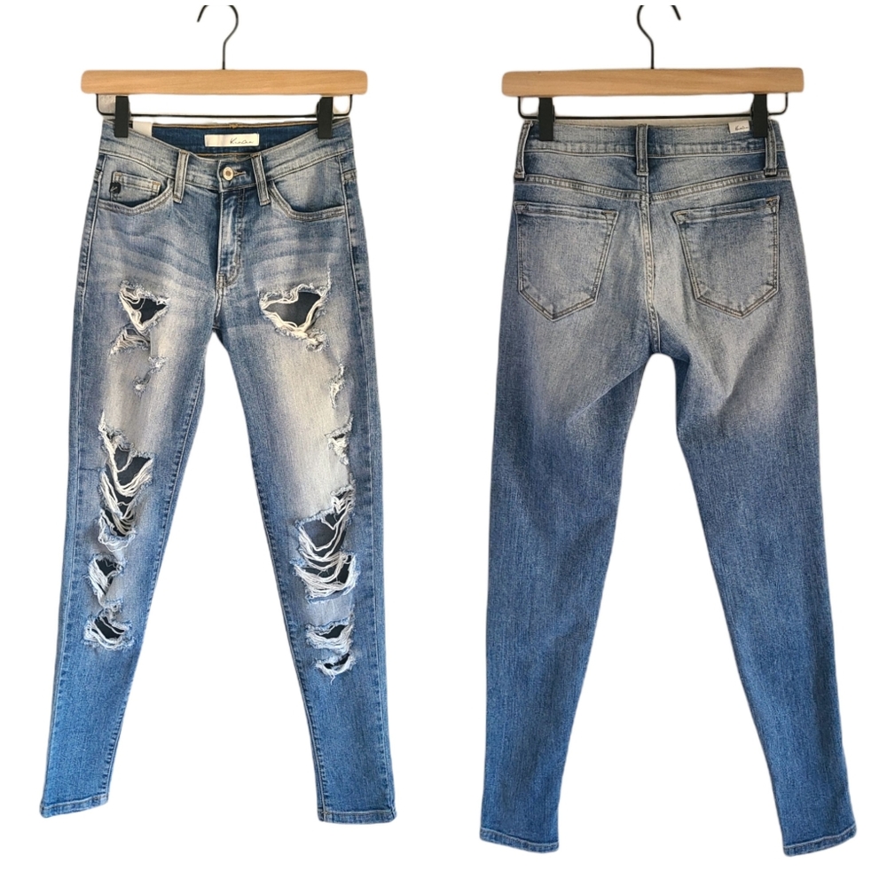 Kancan Trashed Light Wash Denim Midrise Jeans Size 24 Y2K